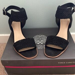 EUC Vince Camuto Kolema Wedge Sandal-size 8
